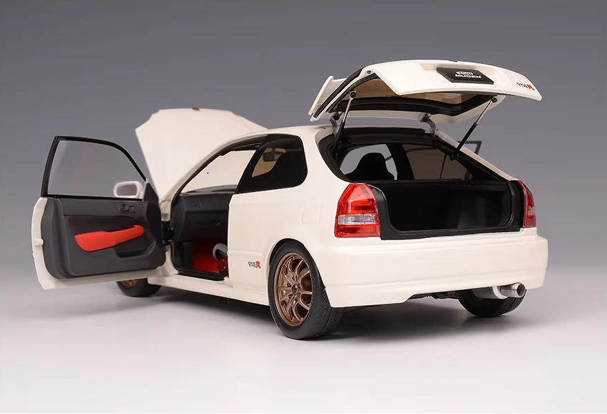 EK CIVIC 1:18 100% TRUE TO SCALE MODEL COLLECTABLE DISPLAY