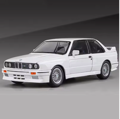 BMW M3 E30 SCALE MODEL. REALISTIC MODEL